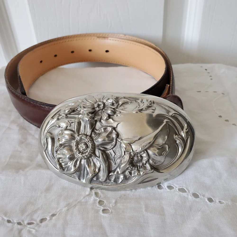 Vintage Art Nouveau Belt Buckle